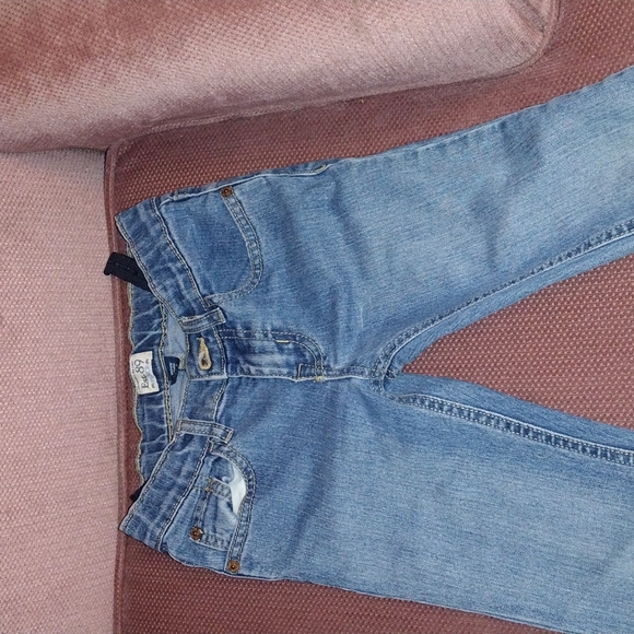 13 pairs of Girls Jeans Size 7-8